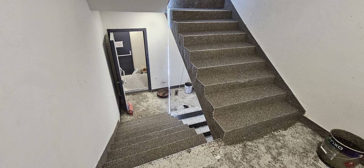 Taş Bağlayıcı (Reçineli) Zemin Kaplama